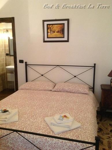 La Torre Bed & Breakfast Dolceacqua Cameră foto
