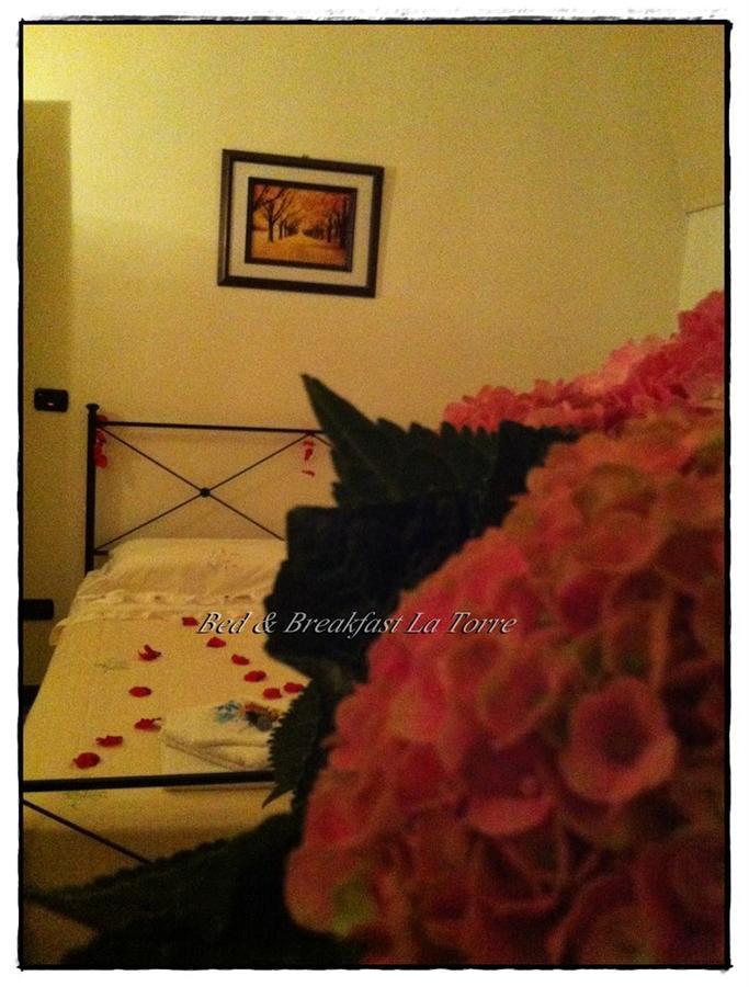 La Torre Bed & Breakfast Dolceacqua Cameră foto