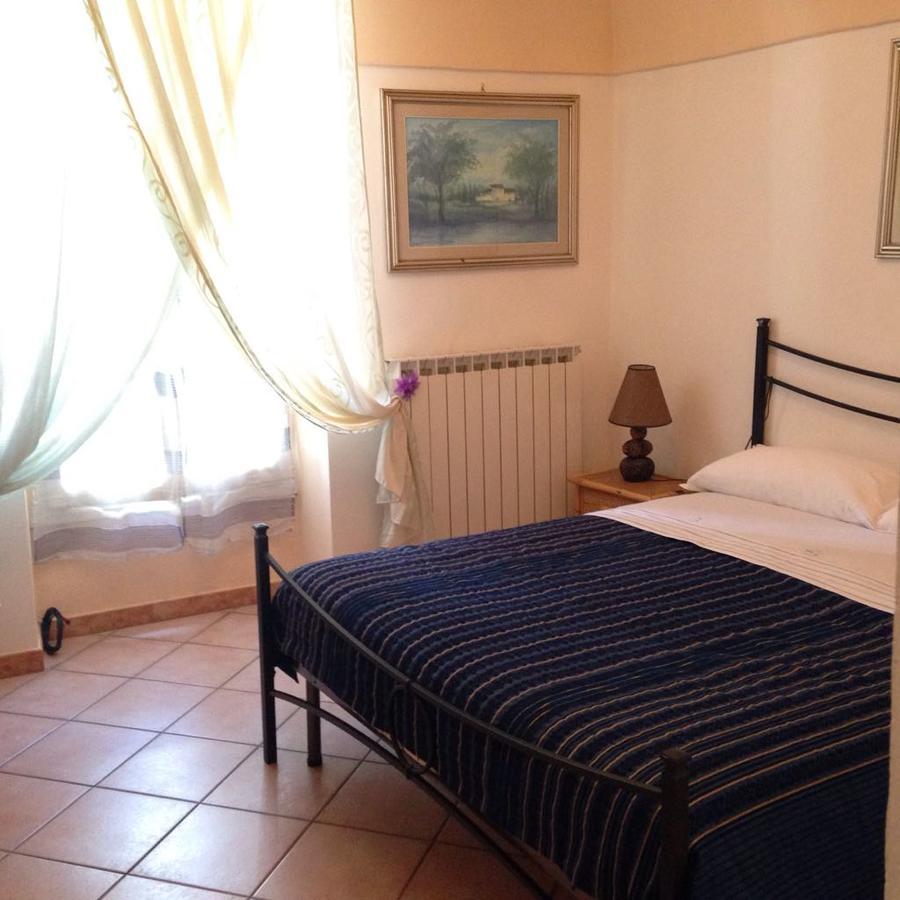 La Torre Bed & Breakfast Dolceacqua Exterior foto
