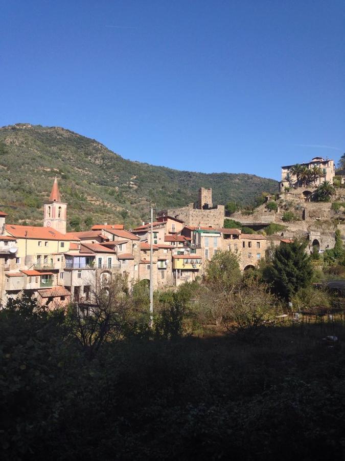 La Torre Bed & Breakfast Dolceacqua Exterior foto