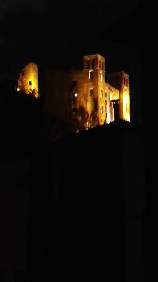 La Torre Bed & Breakfast Dolceacqua Exterior foto